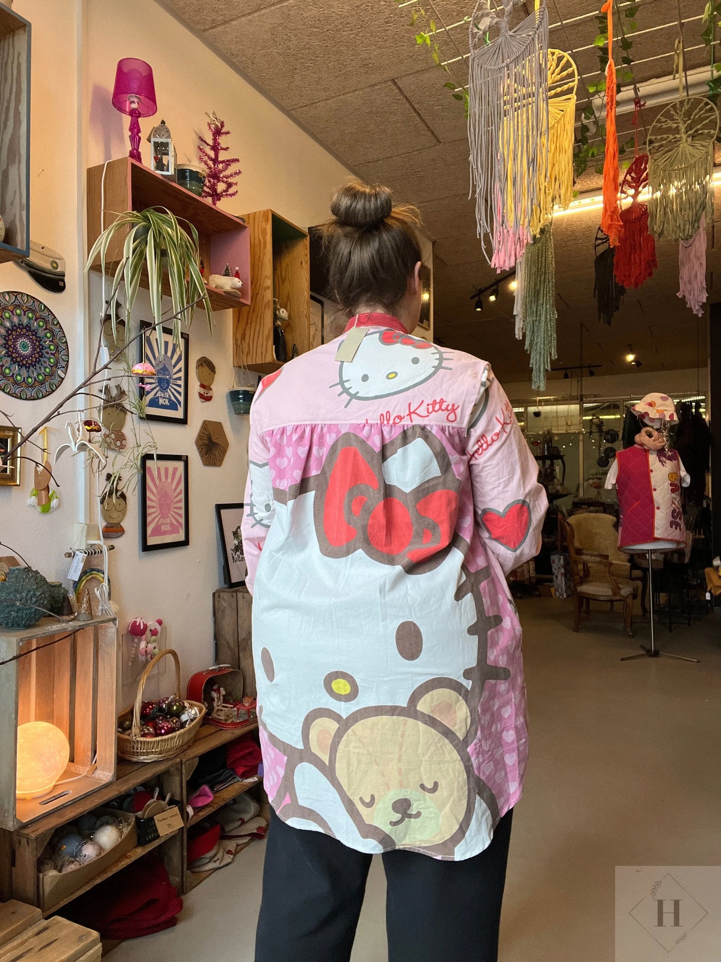 Lang skjorte - Hello Kitty Genfødt