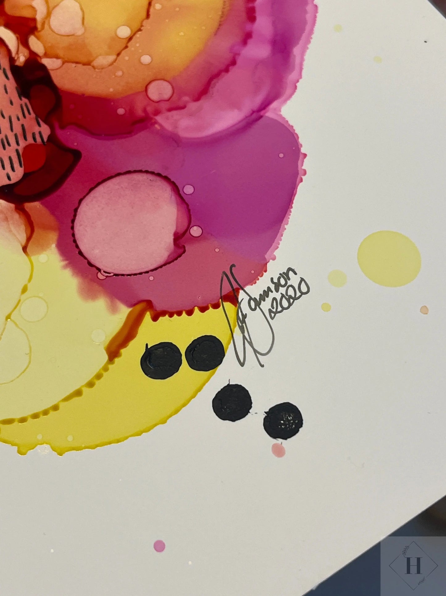 “Pinks&gold - Black dots” alcohol Inc, posca & bladguld Fie Samson