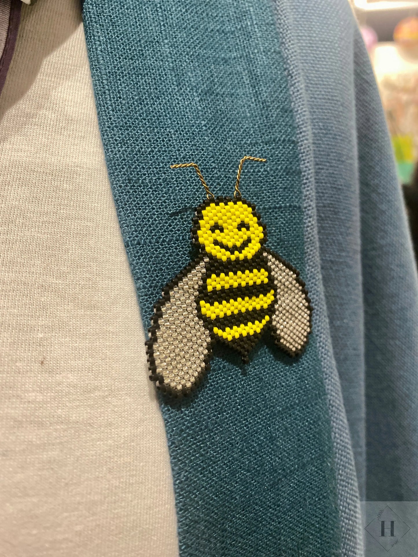 Broche - bi i miyuki perler Sara Engel