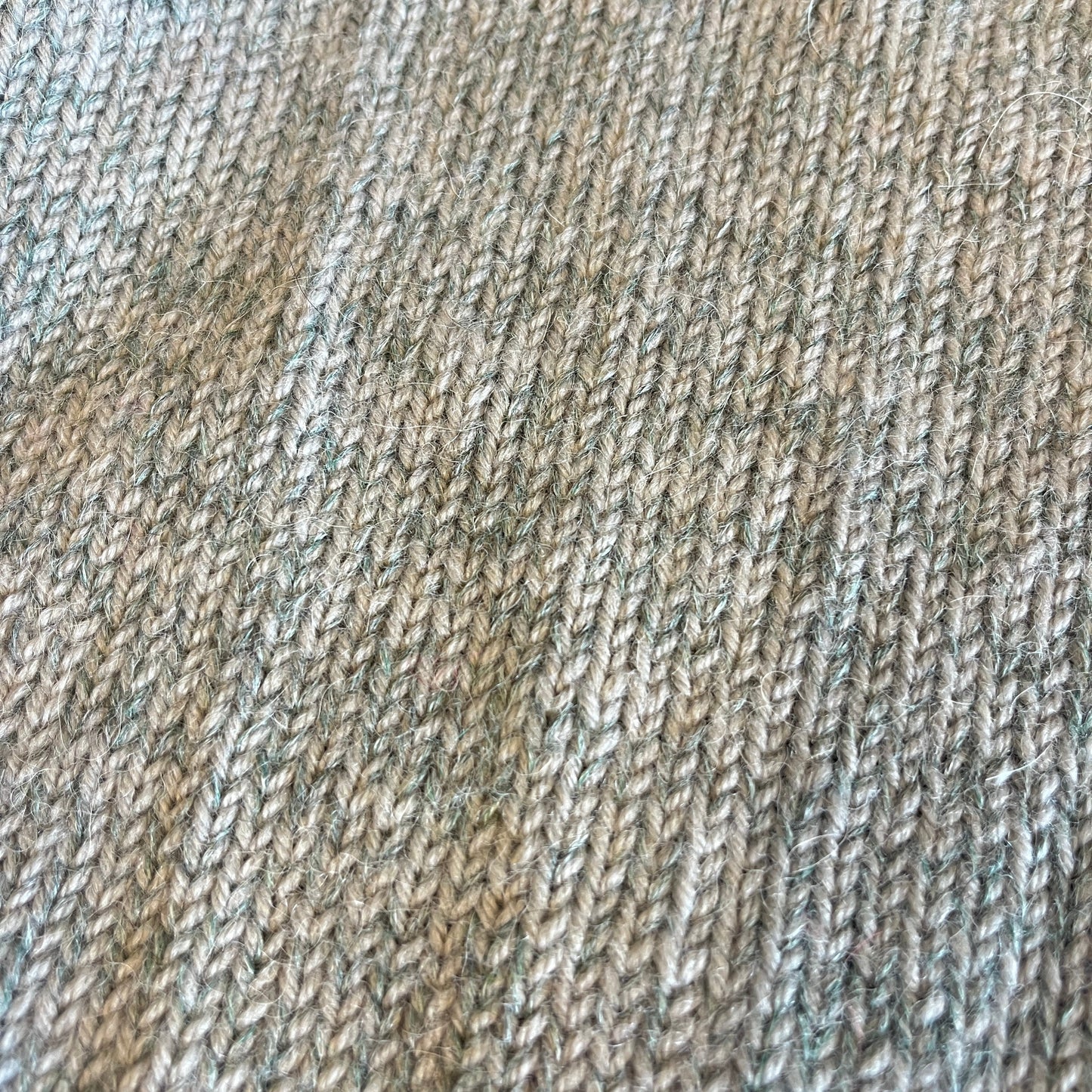 Børnestrik | Langærmet trøje str 1-2år Famalut