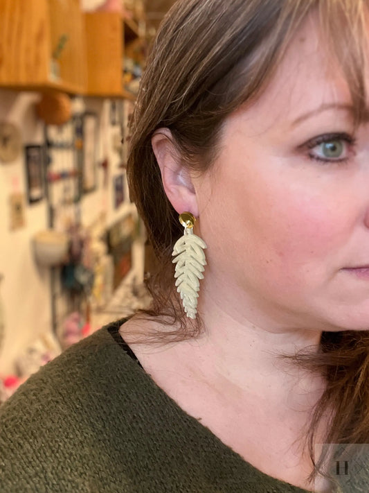 Statement øreringe - Pearl fern Saisall