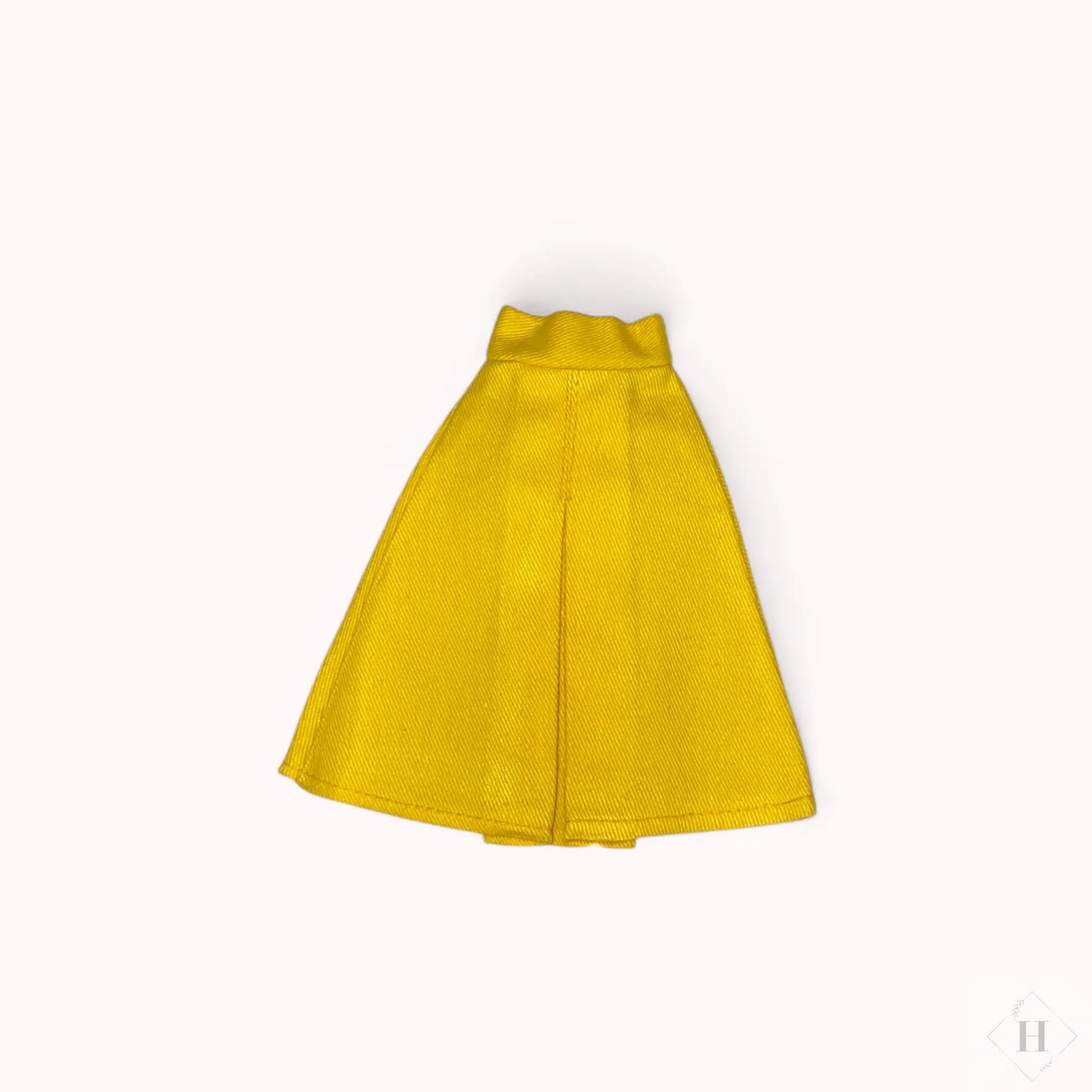 Håndsyet Barbie tøj - gul nederdel med læg Liselotte