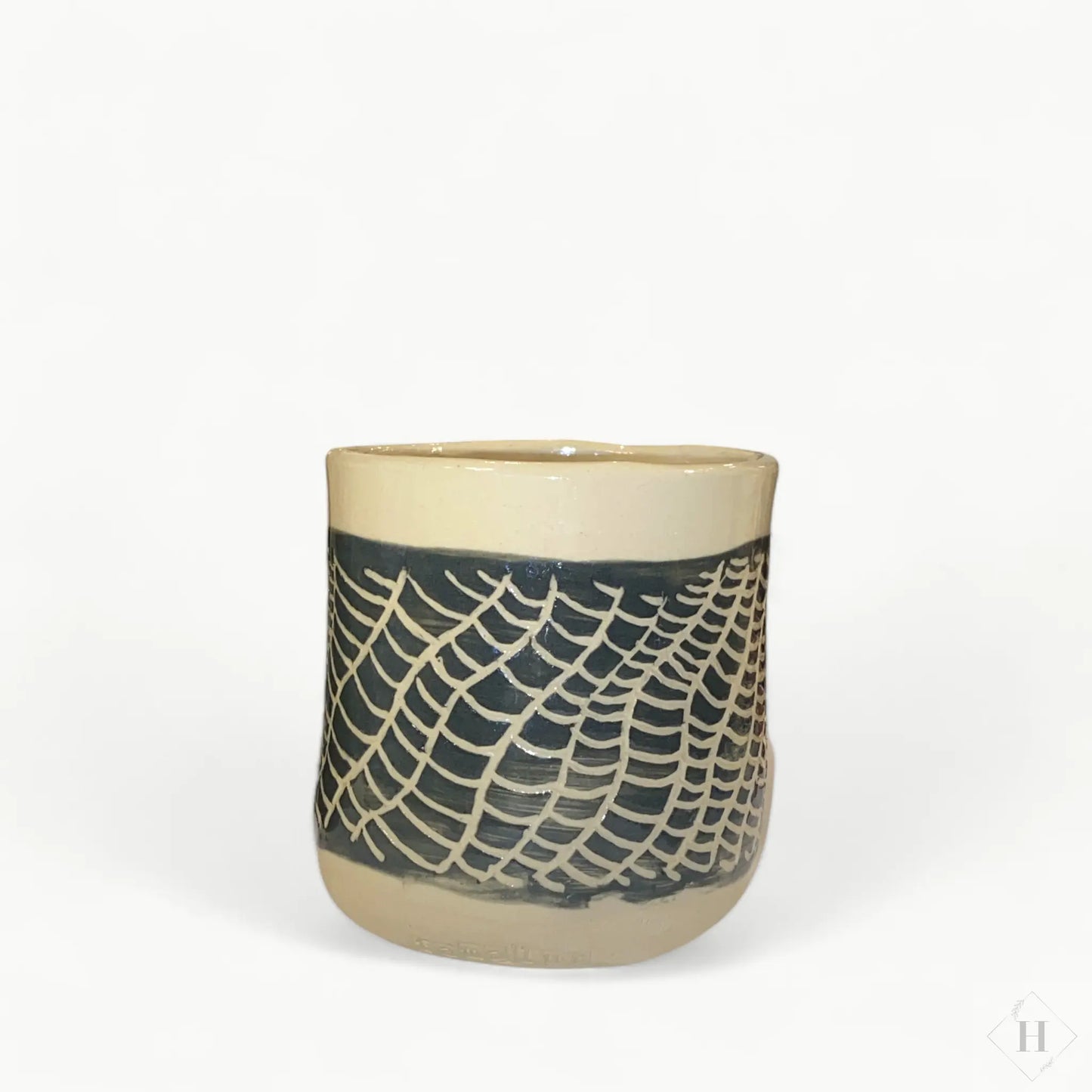 Kop uden hank - ridset gråt mønster Famalut