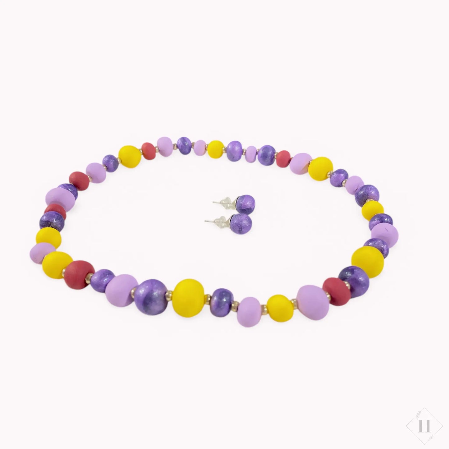 Halskæde og ørestikkere i håndlavede perler - gul/lilla Aldrig2ens
