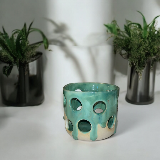 Fyrfads stage i keramik