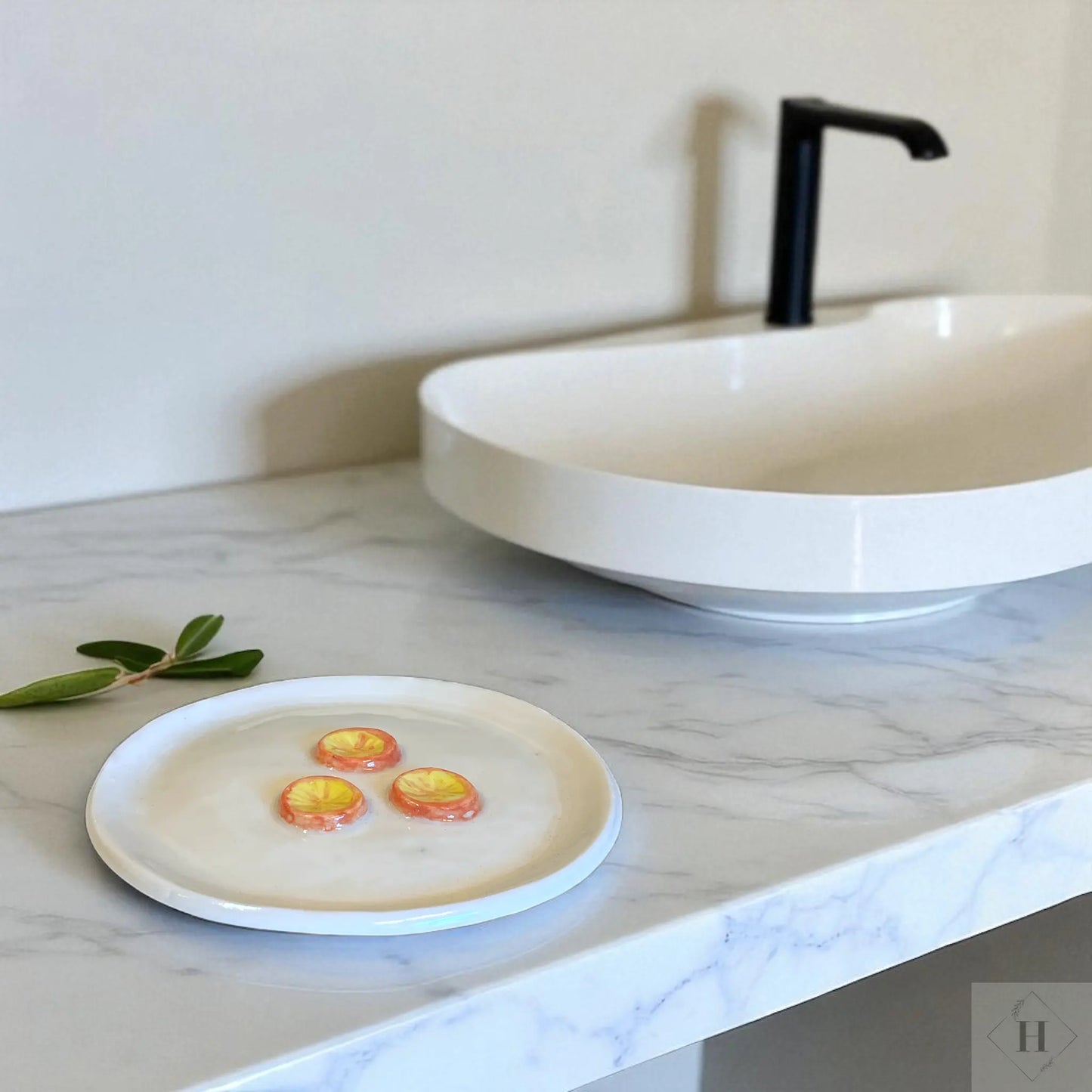 Sæbeskål i porcelæn Famalut