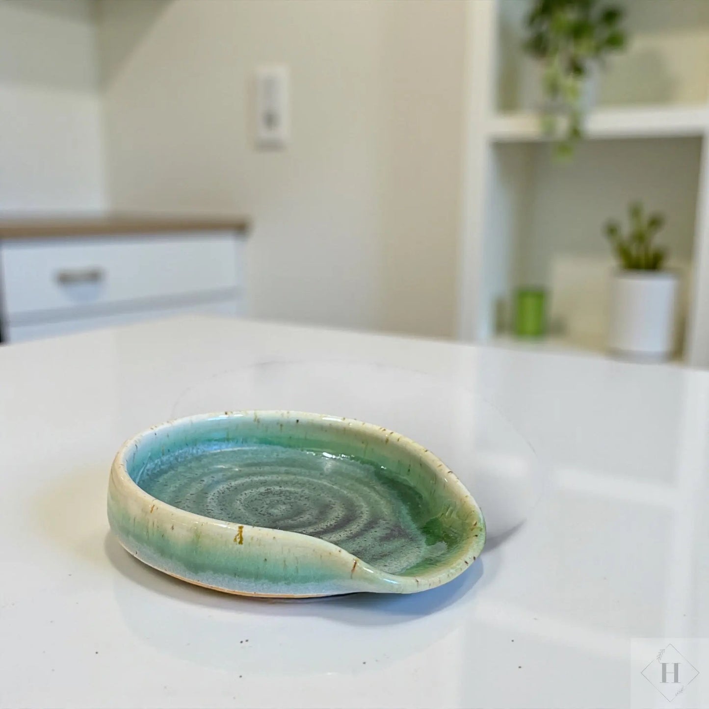 Spoon rest i keramik - grøn Clay by Hornstrup