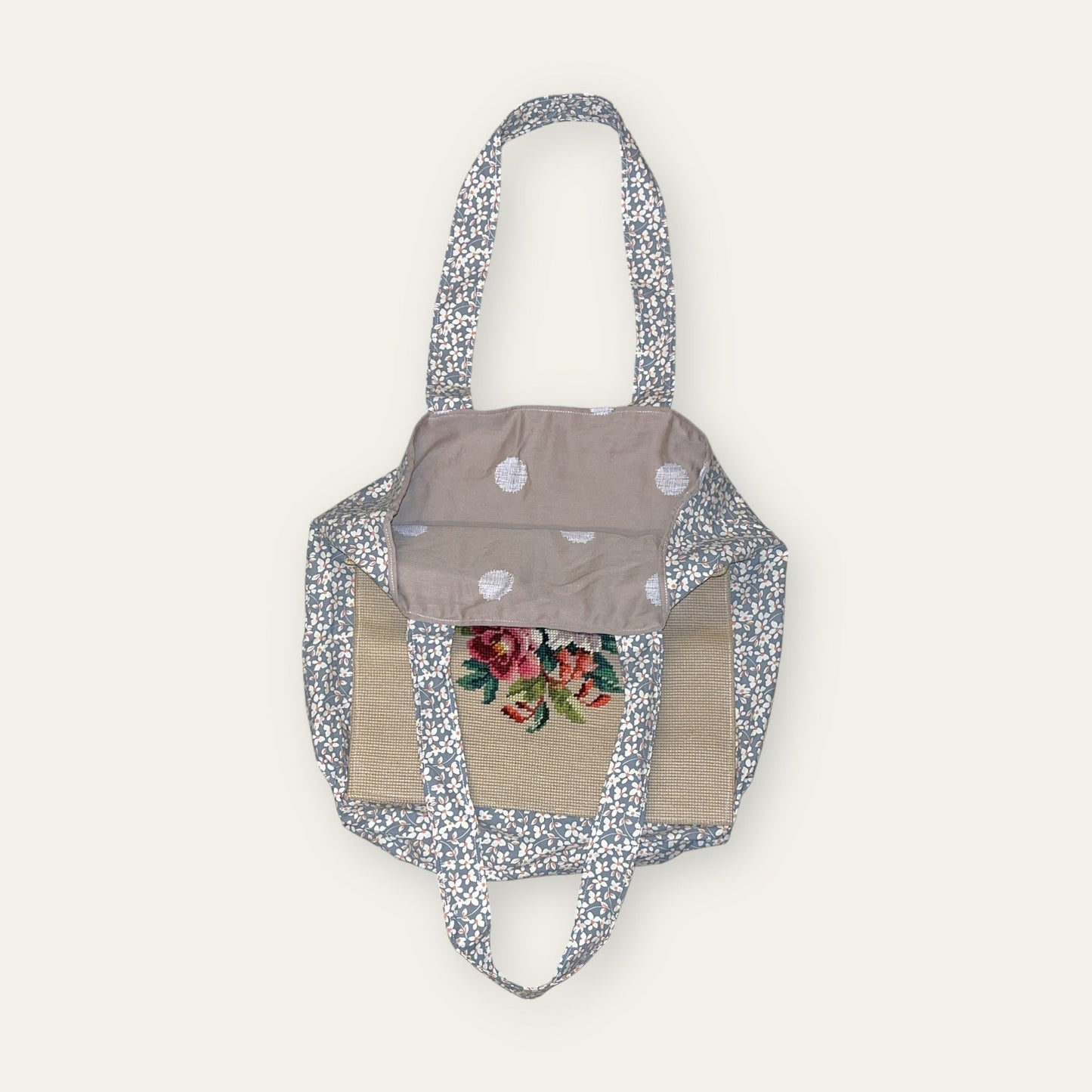 Mulepose med broderi - blomster buket Irene Kokholm