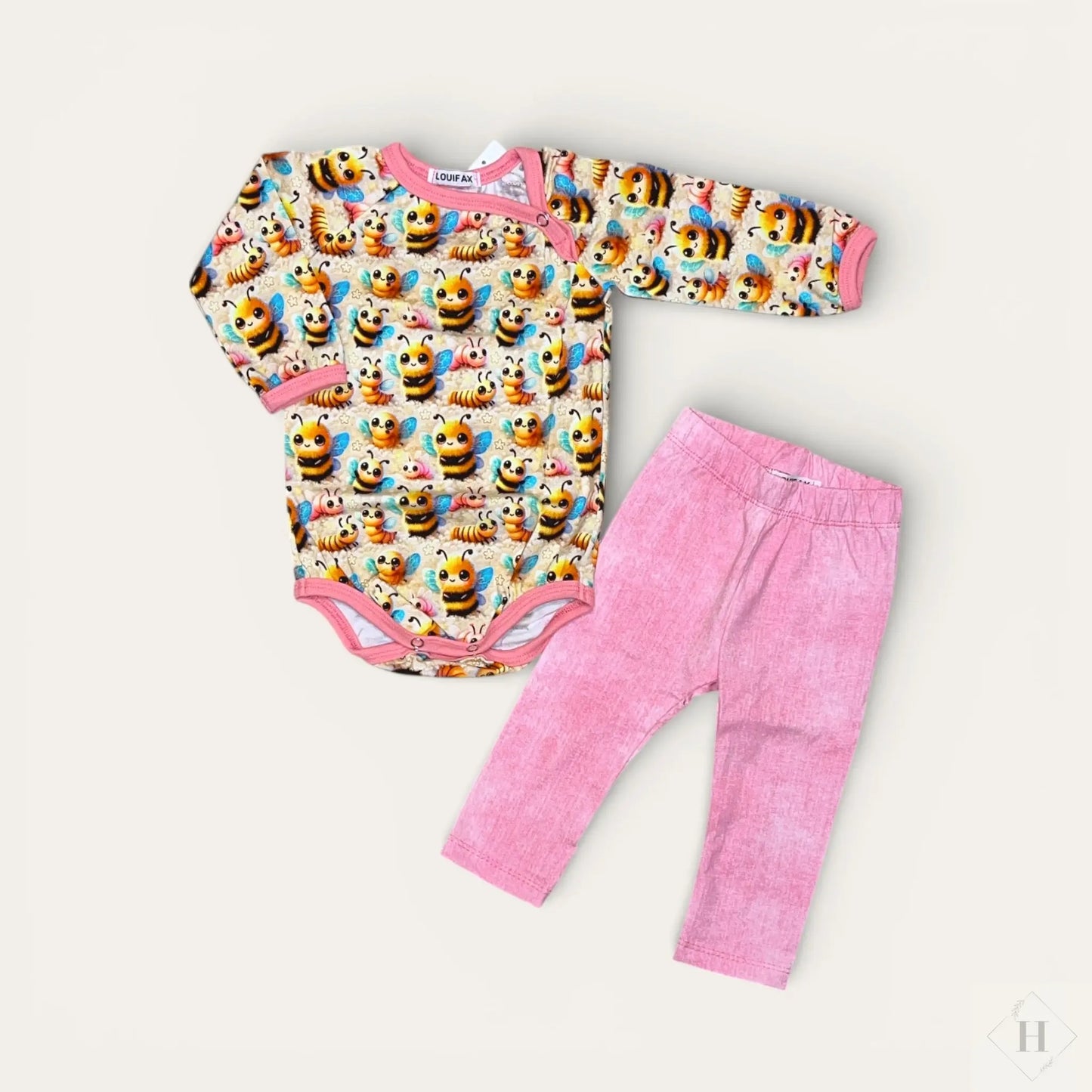 Håndlavet Baby Body og Bukser Str 62 - Blødt Jersey Sæt med Bi Motiv Louifax