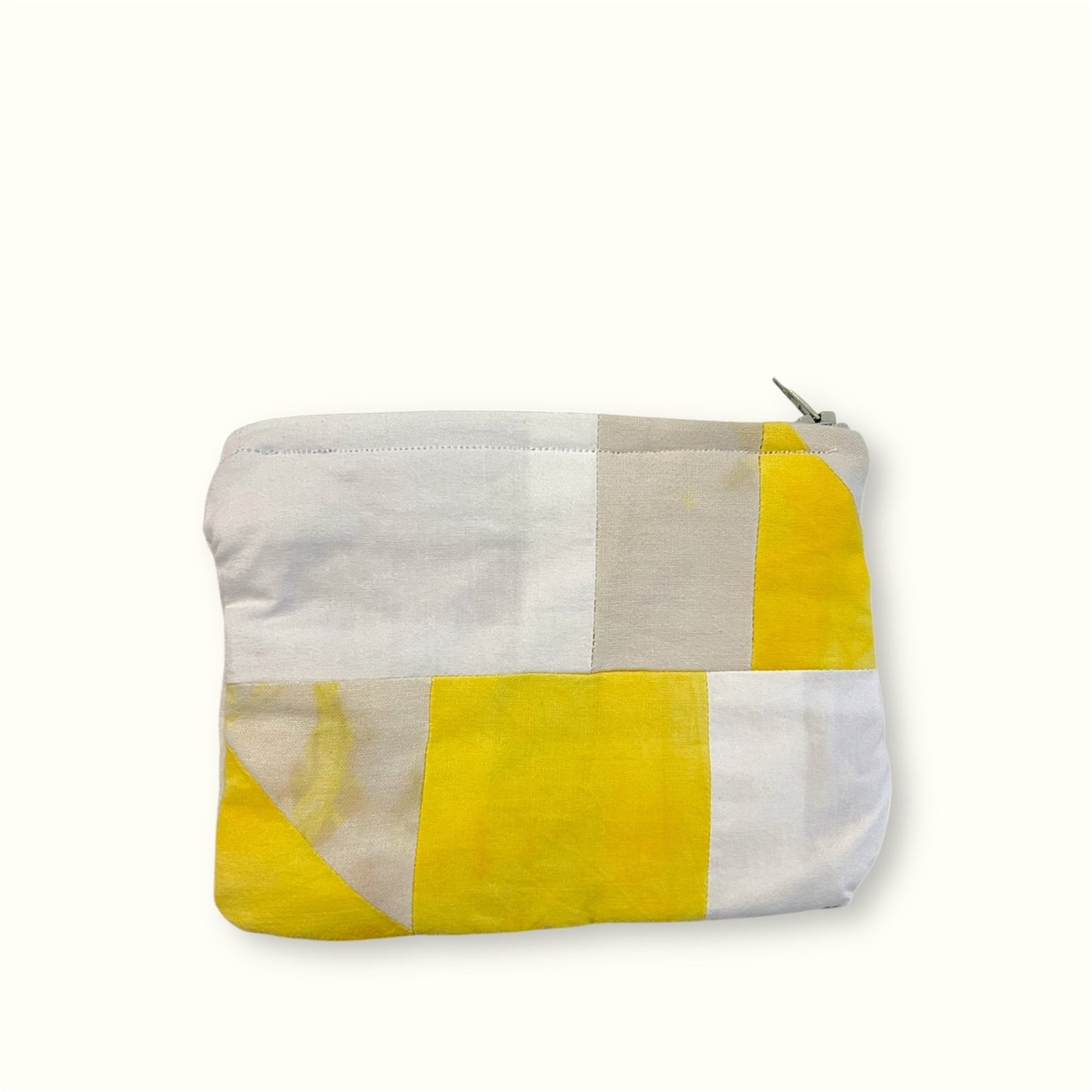 Lille pung i patchwork - hvid/gul/grå Vera Hjerrild