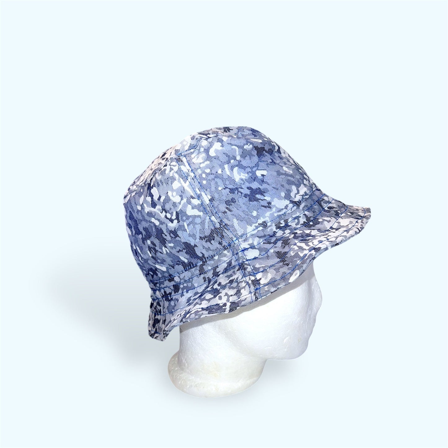 Bøllehat i blåt armystof str 52 HG Design