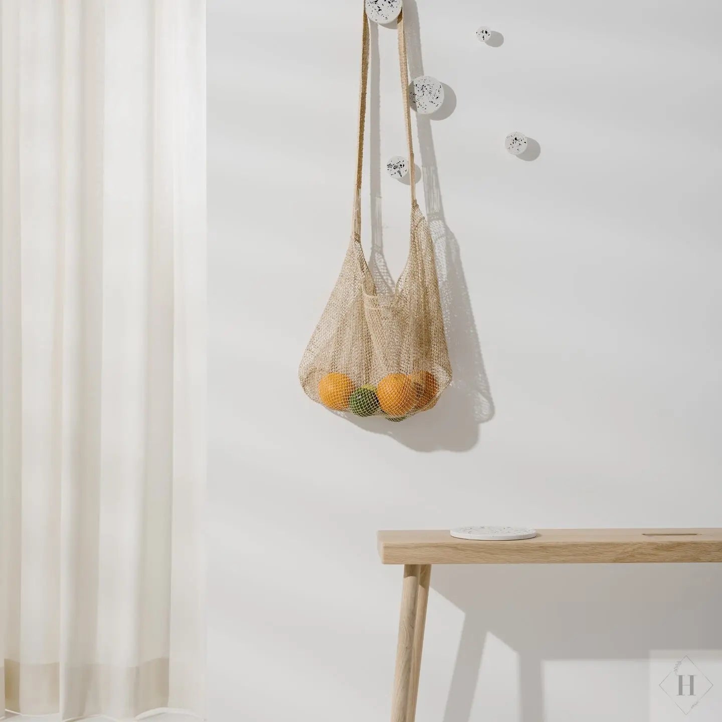 Mellem knage i beton Hartgut