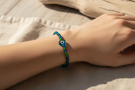 Armbånd i store glasperler - blå/grøn