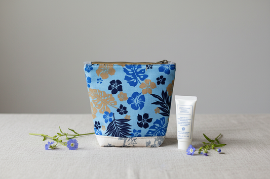 Håndlavet lille taske i bomuld med blåt mønster – JNortheved