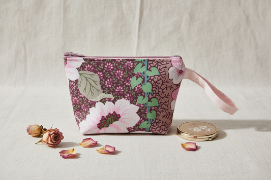 Håndlavet lille taske med wristlet i gammel rosa bomuld – JNortheved