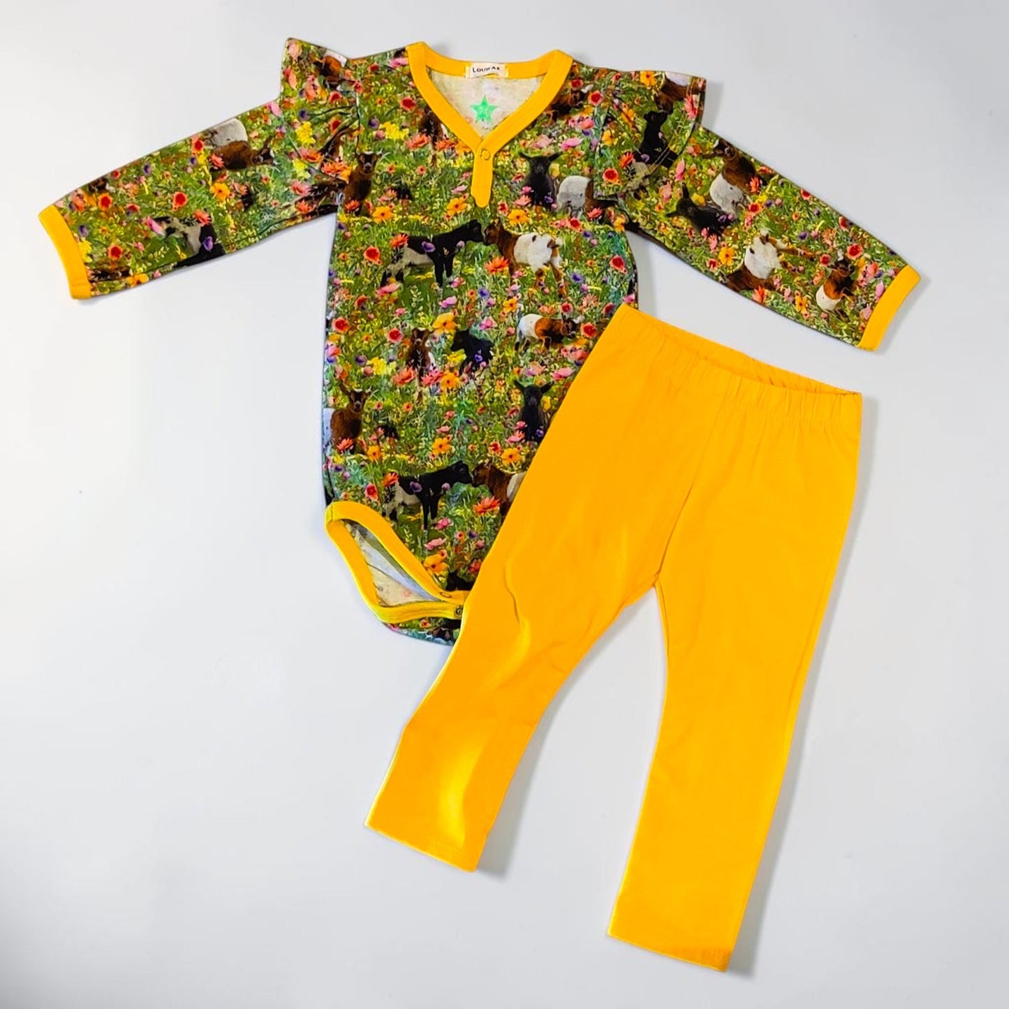 Håndlavet Baby Body og Bukser Str 74 - Blødt Jersey Sæt med gedekid motiv