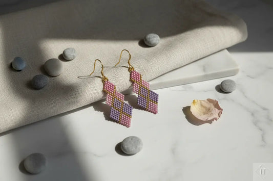 Stylet produktbillede af lilla miyuki øreringe