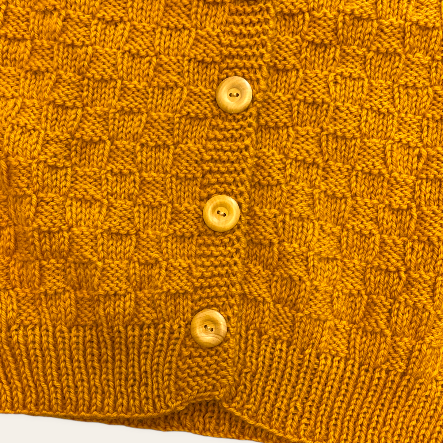 Strikket cardigan str M-L Jo C