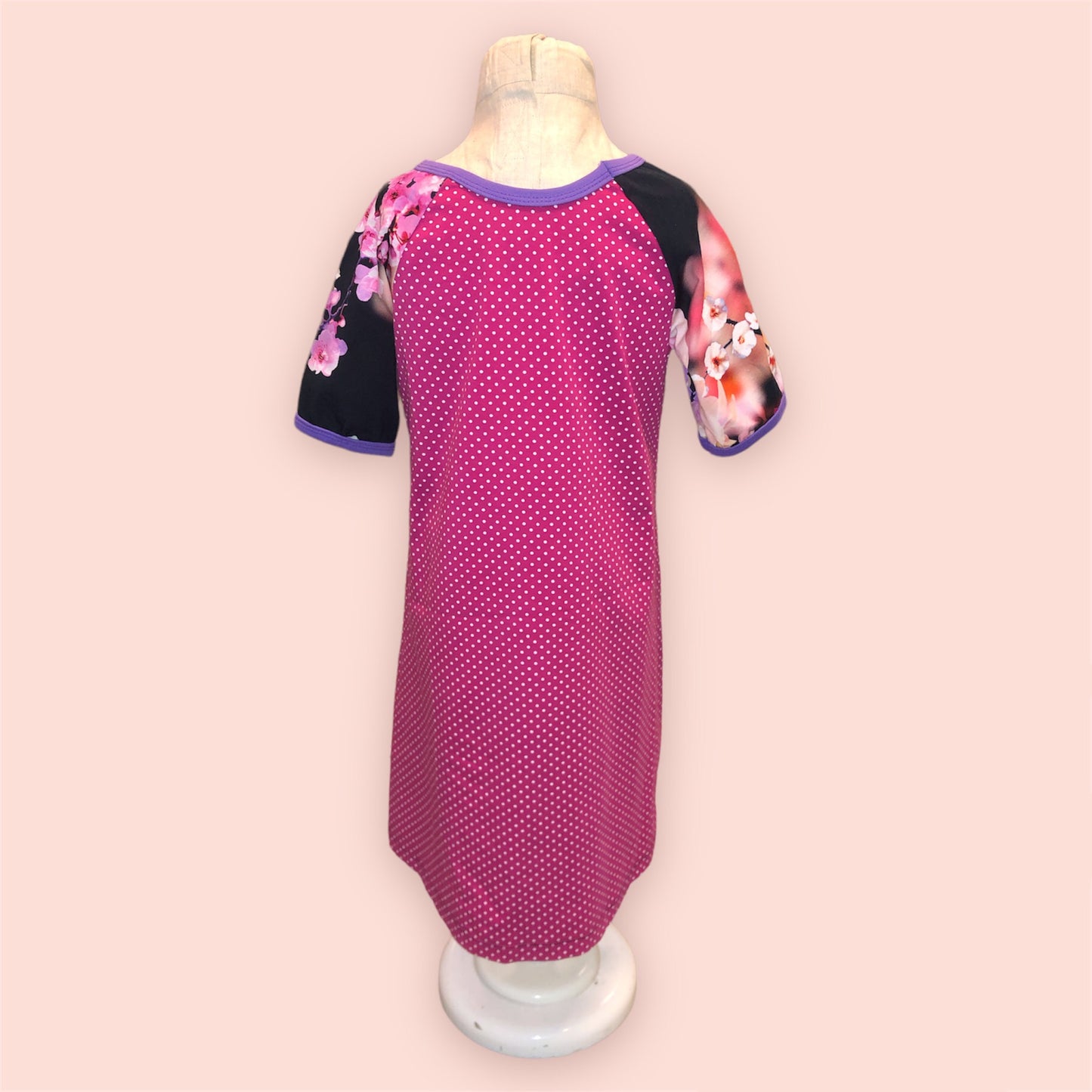 Kjole str 134 - orkideen Aldrig2ens