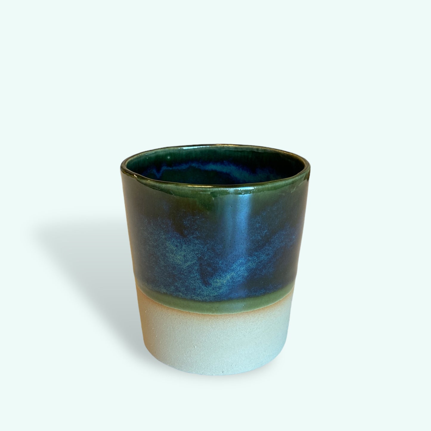 Grønt krus - stentøj Gitte Bramm