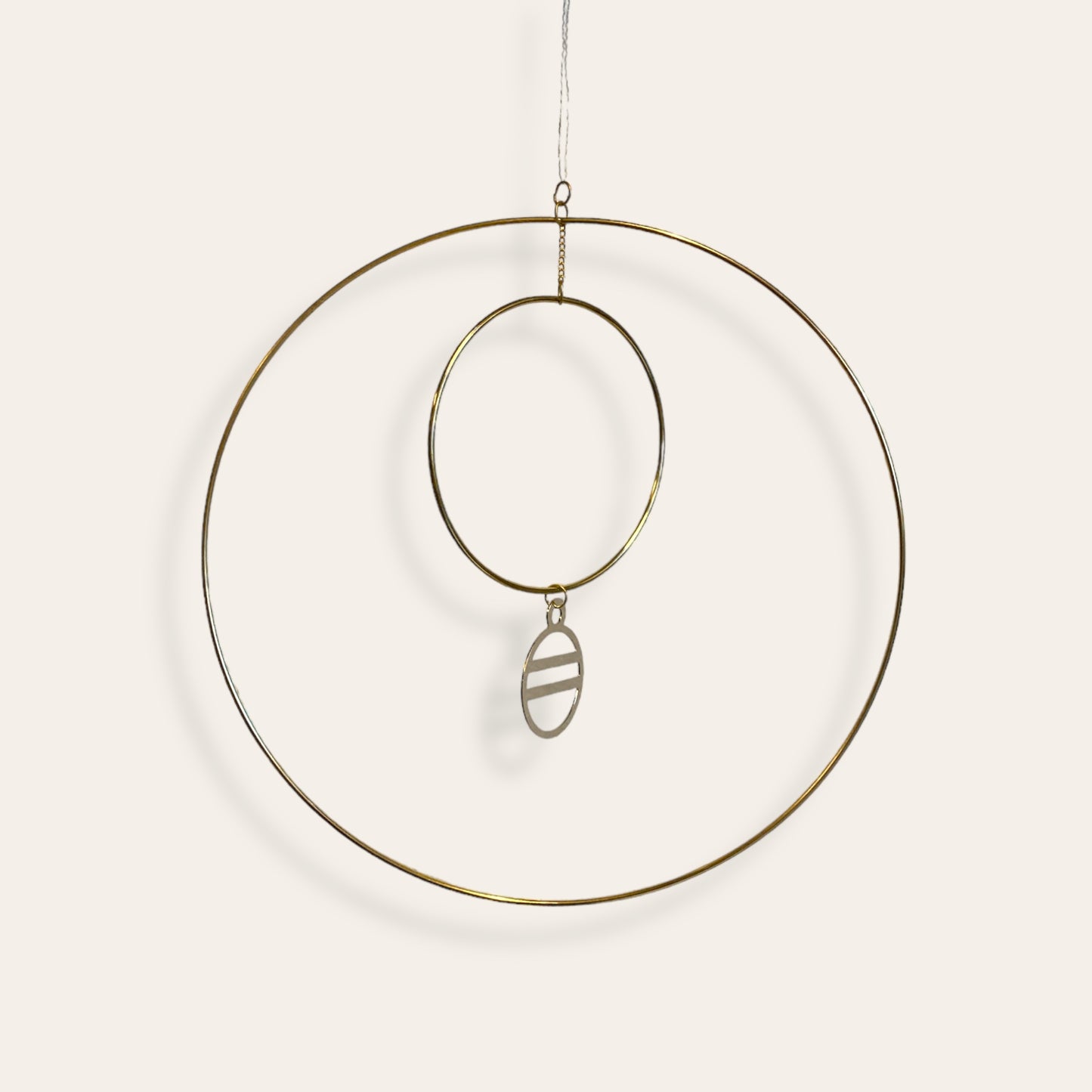 Uro med symbol med to streger Gitte Bramm