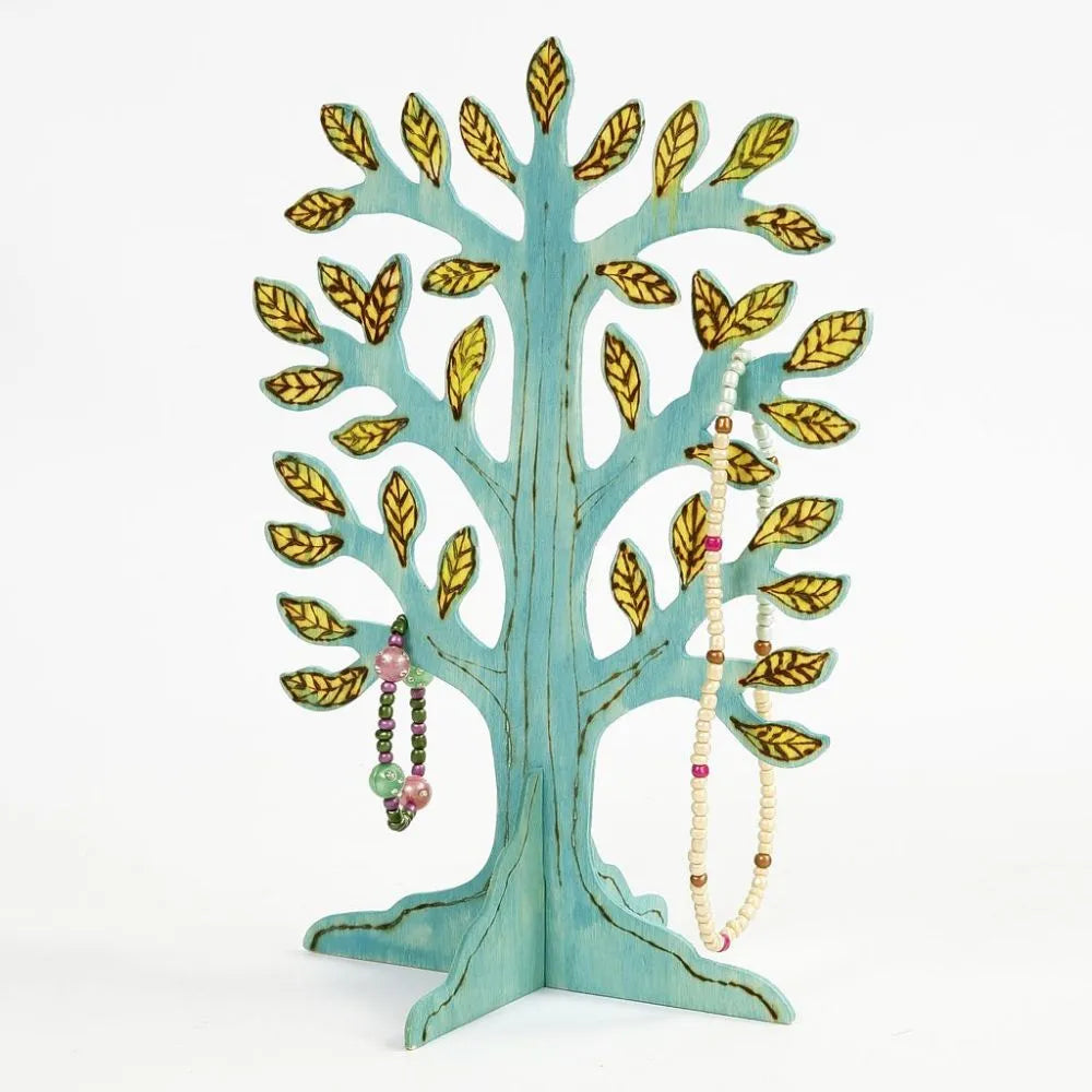 Træ i finér Håndlavet af