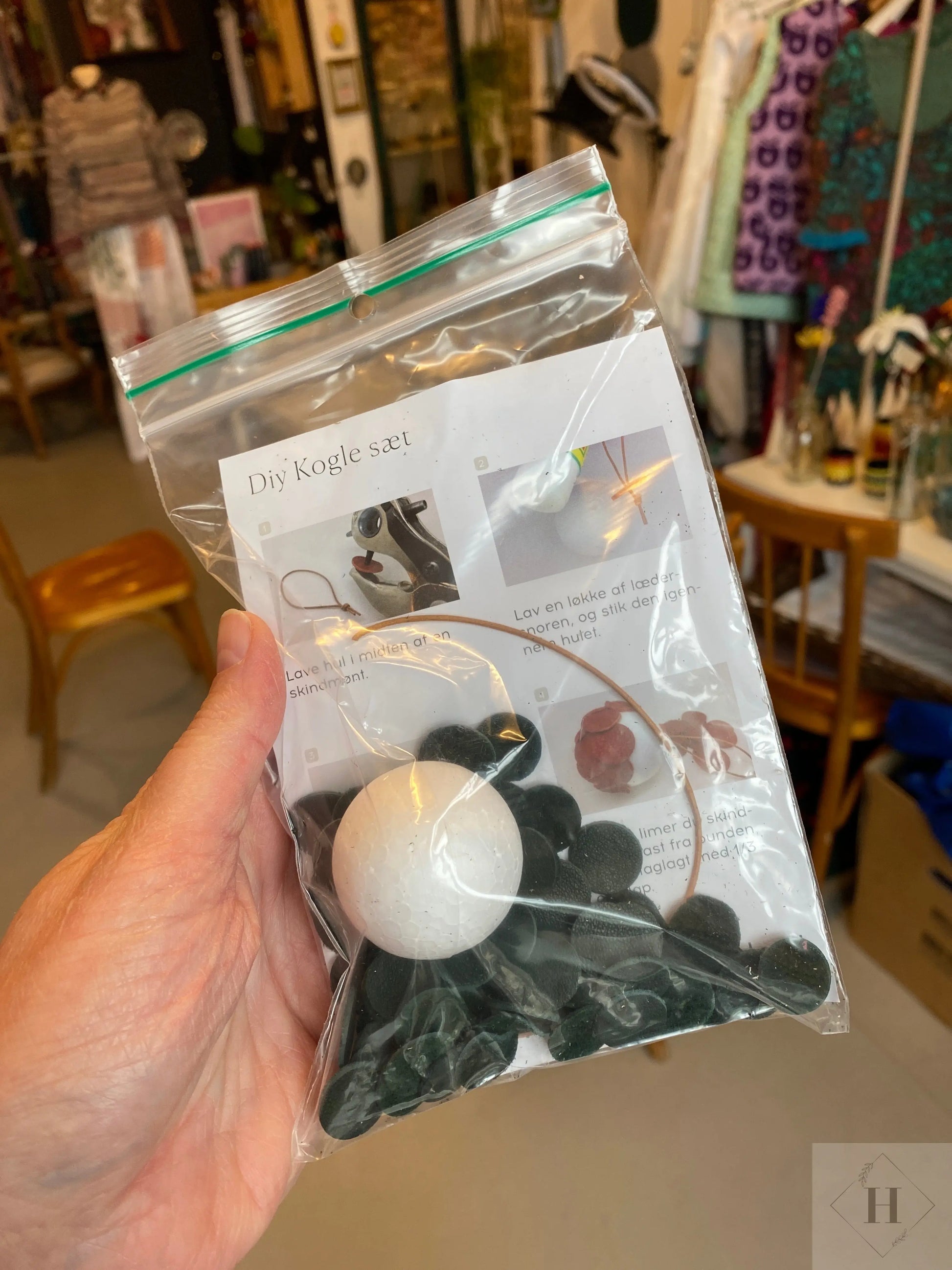 DIY - kugle i læder Unika Nord