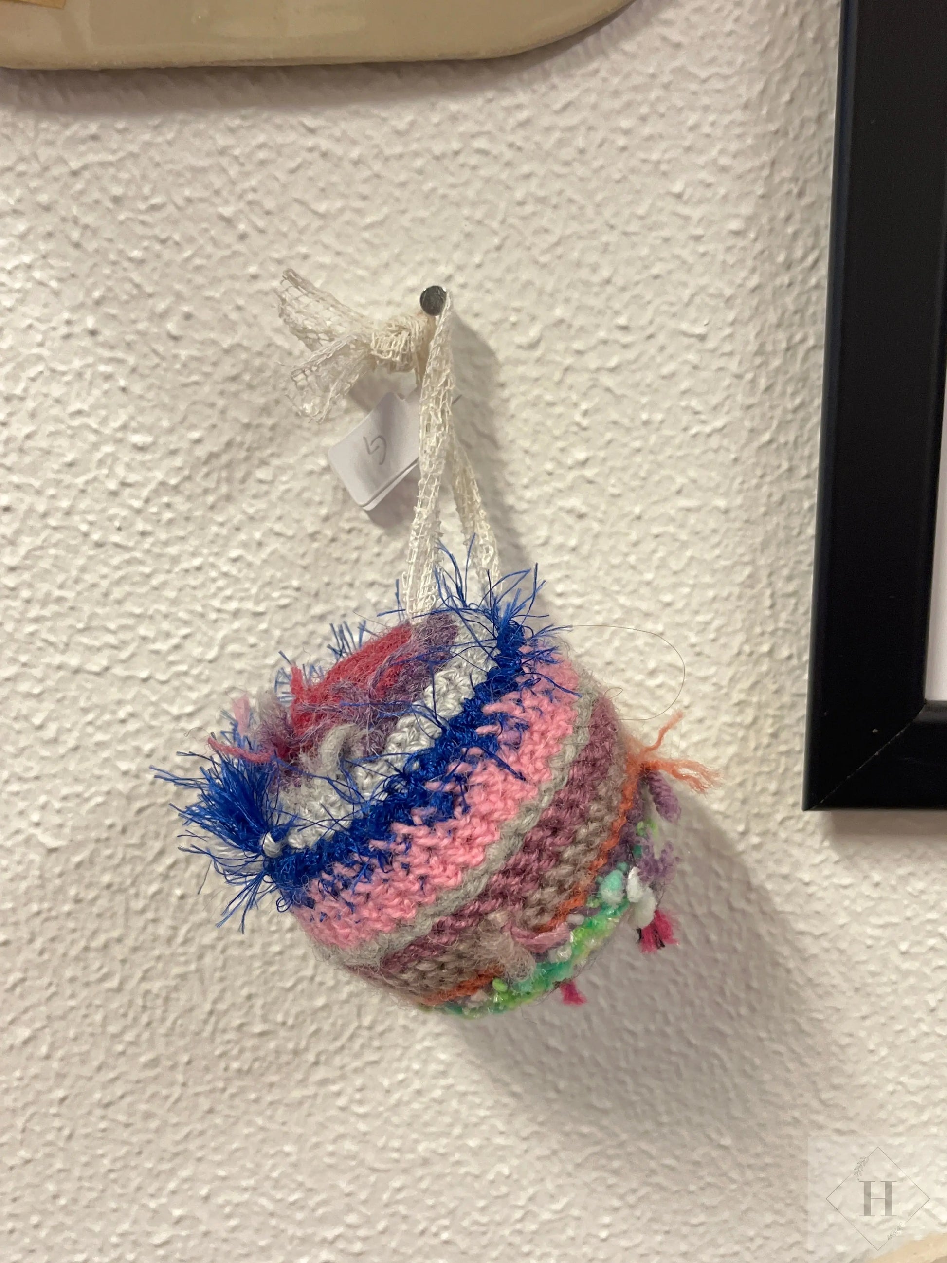 Hæklede farverige ophæng Møhlde