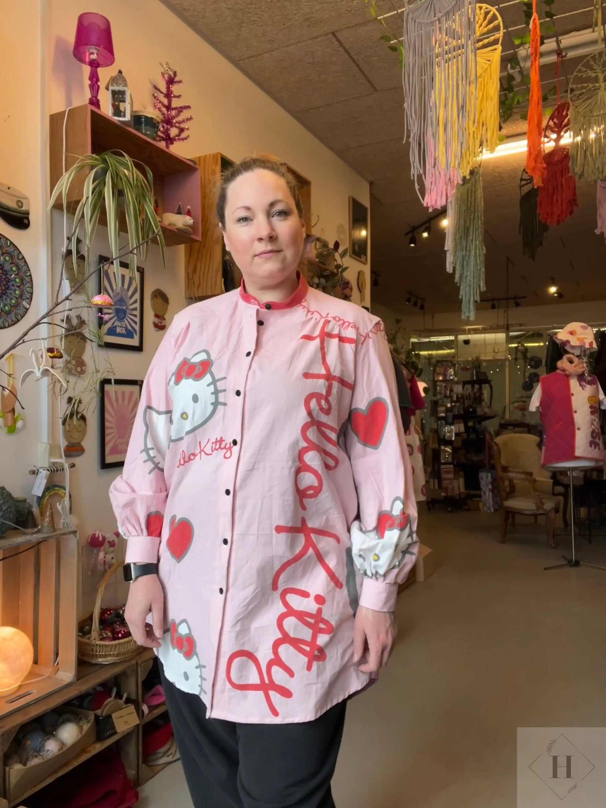 Lang skjorte - Hello Kitty Genfødt