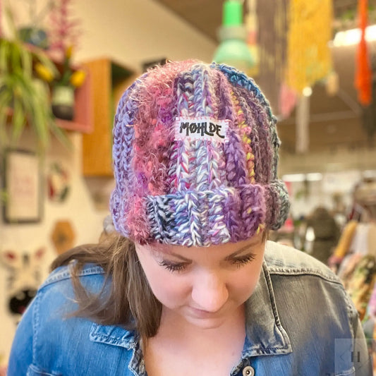 Hæklet beanie - purple pleasure Møhlde