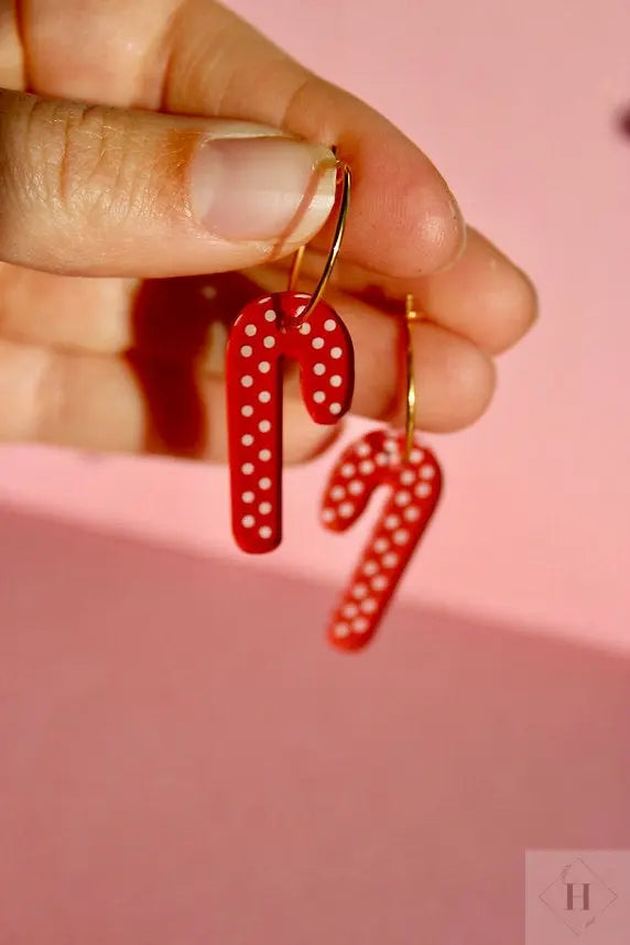 Juleøreringe - rød slikstok Saisall