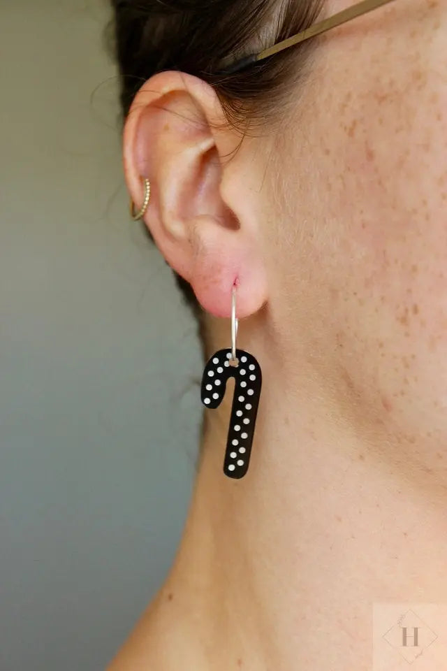 Juleøreringe - sort slikstok Saisall