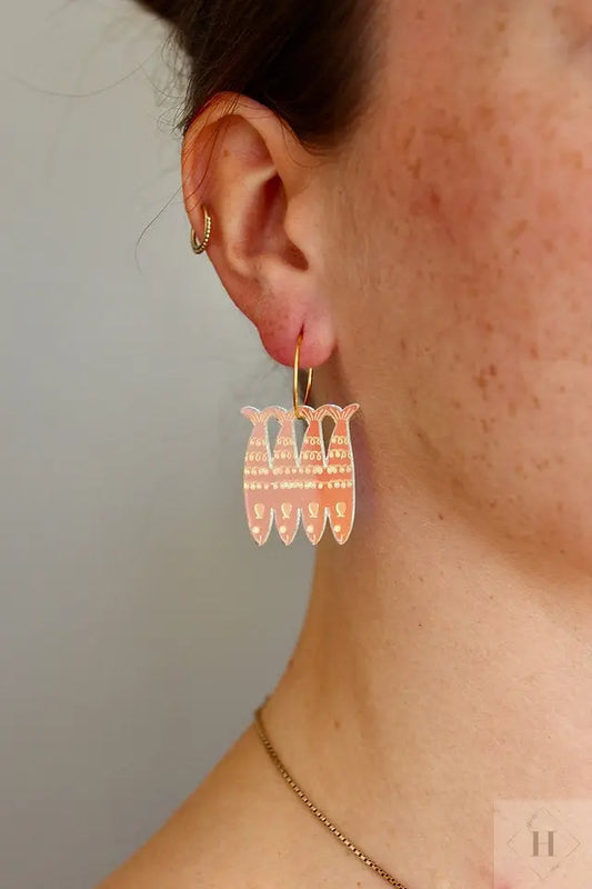 Juleøreringe - sild i en tønde Saisall