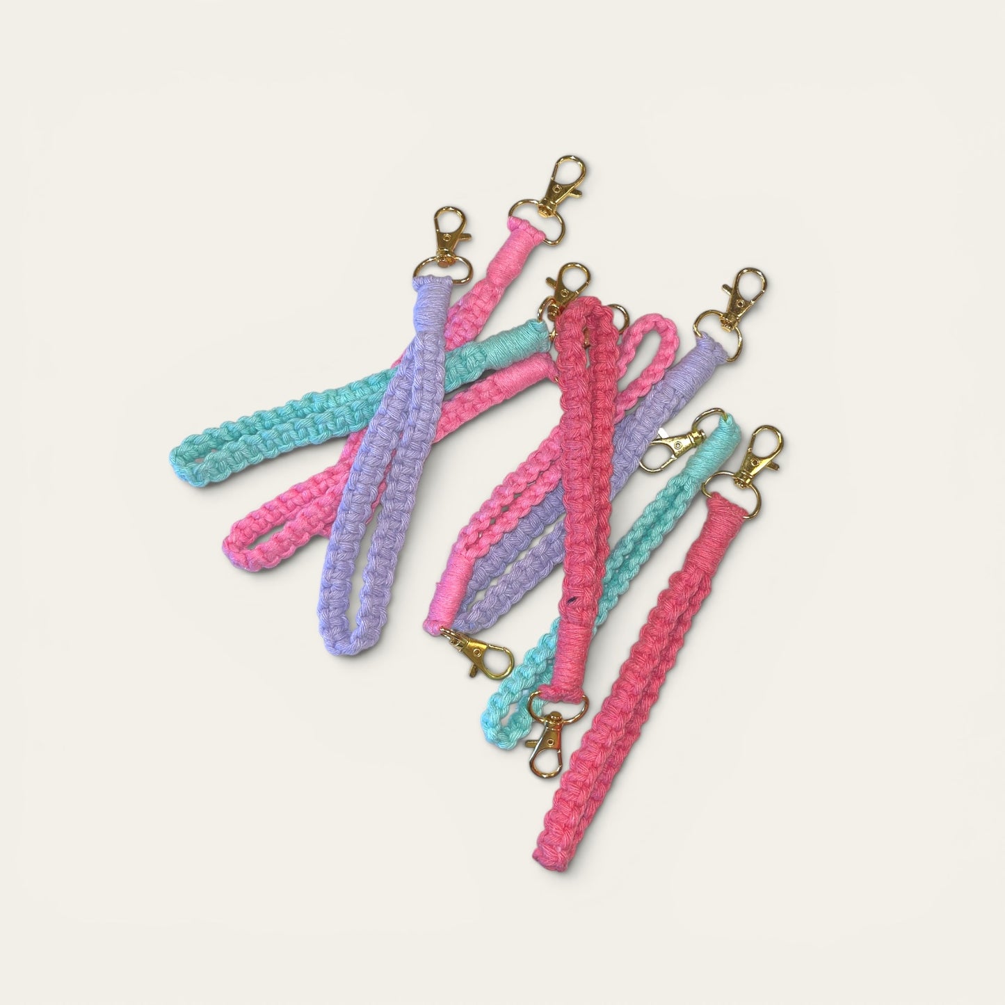 Macrame wristlet - pastel