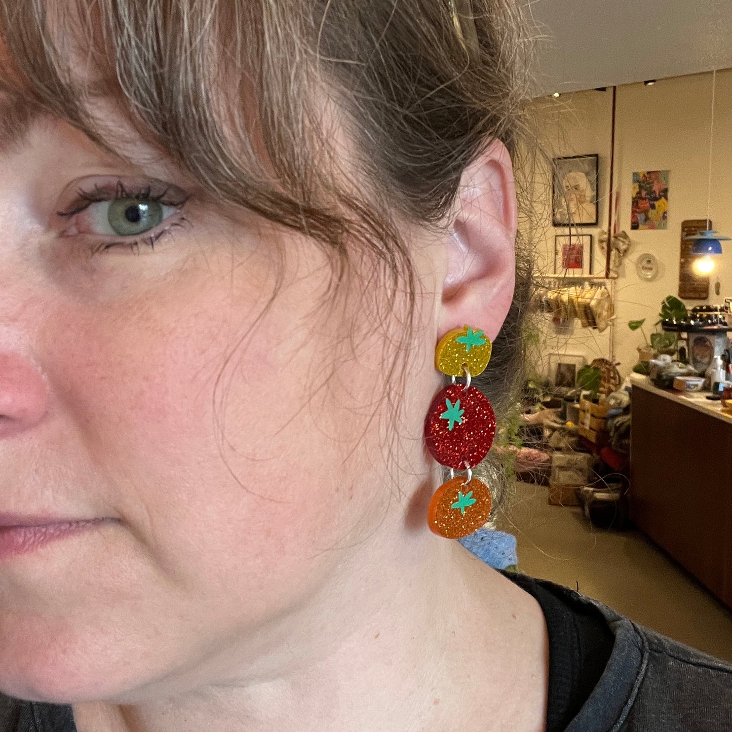 Tomat øreringe i glitter – Gul, Rød & Orange | Saisall