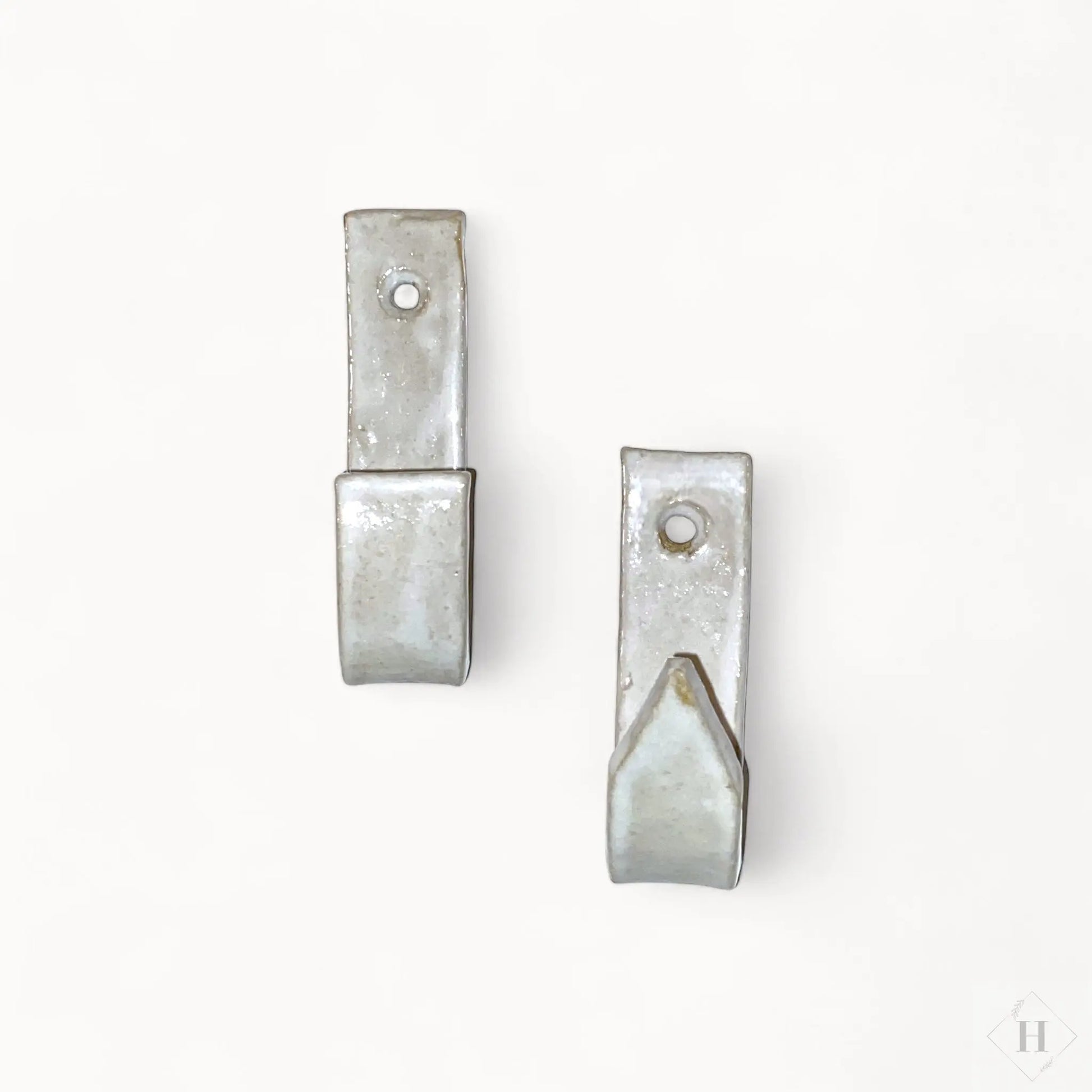 Knage i stentøj - hvid Hav-Mose-Fjord Keramik af kunsthåndværker Susanne Talbot