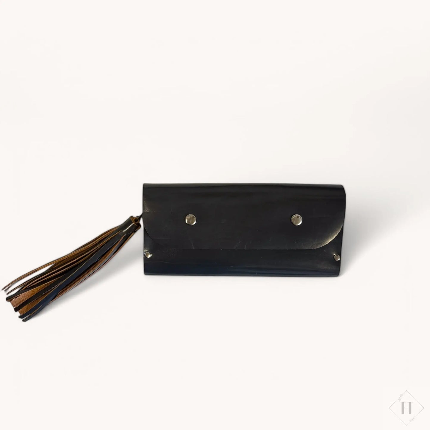Clutch i spalt læder med kvast Unika Nord