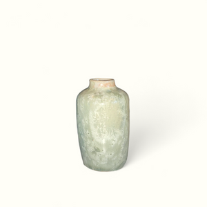 Mini vase i japansk stil - lys grøn krystal Reiko Bendtsen