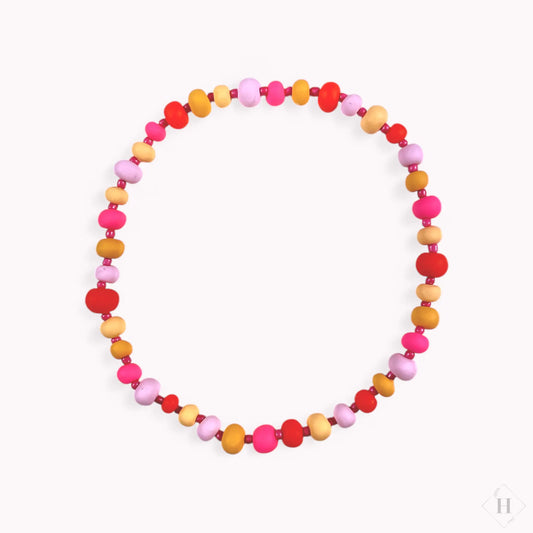 Halskæde og ørestikkere i håndlavede perler - neon pink Aldrig2ens