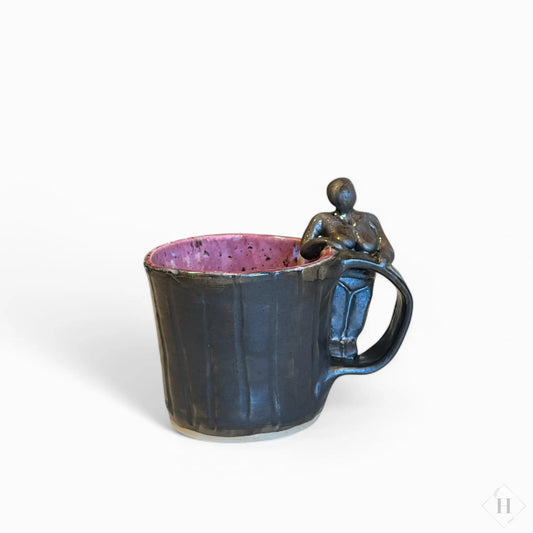 Krus med dame - hindbær/brun Lisbeth Børglum