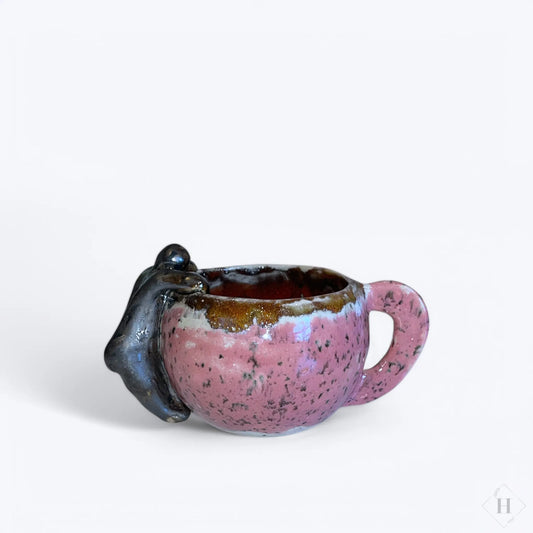 Krus med dame - hindbær/brun Lisbeth Børglum