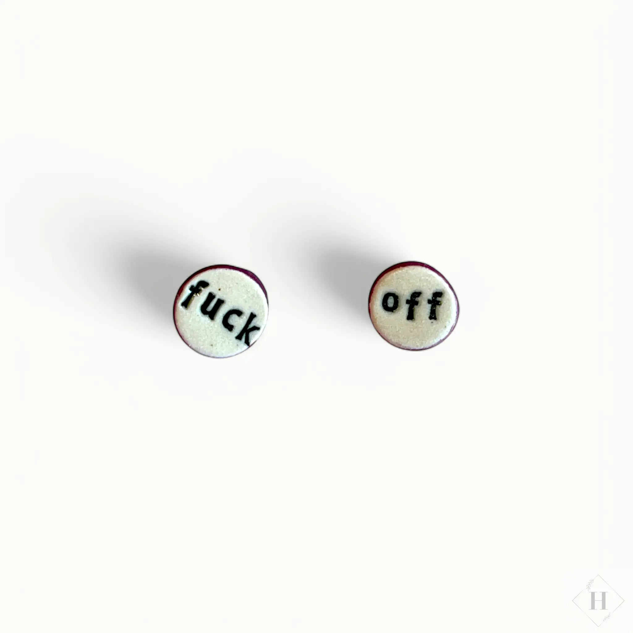 Ørestikkere i keramik - Fuck off Lisbeth Børglum