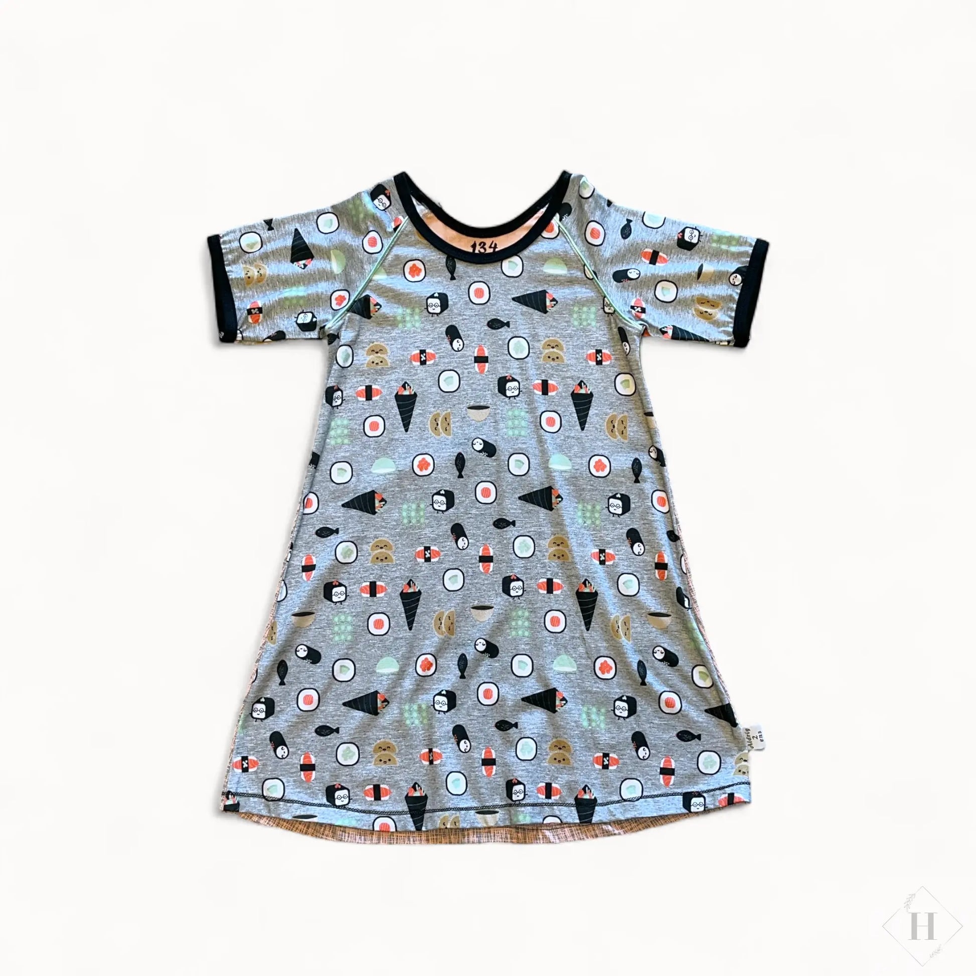 Kjole str 134 - sushi Aldrig2ens