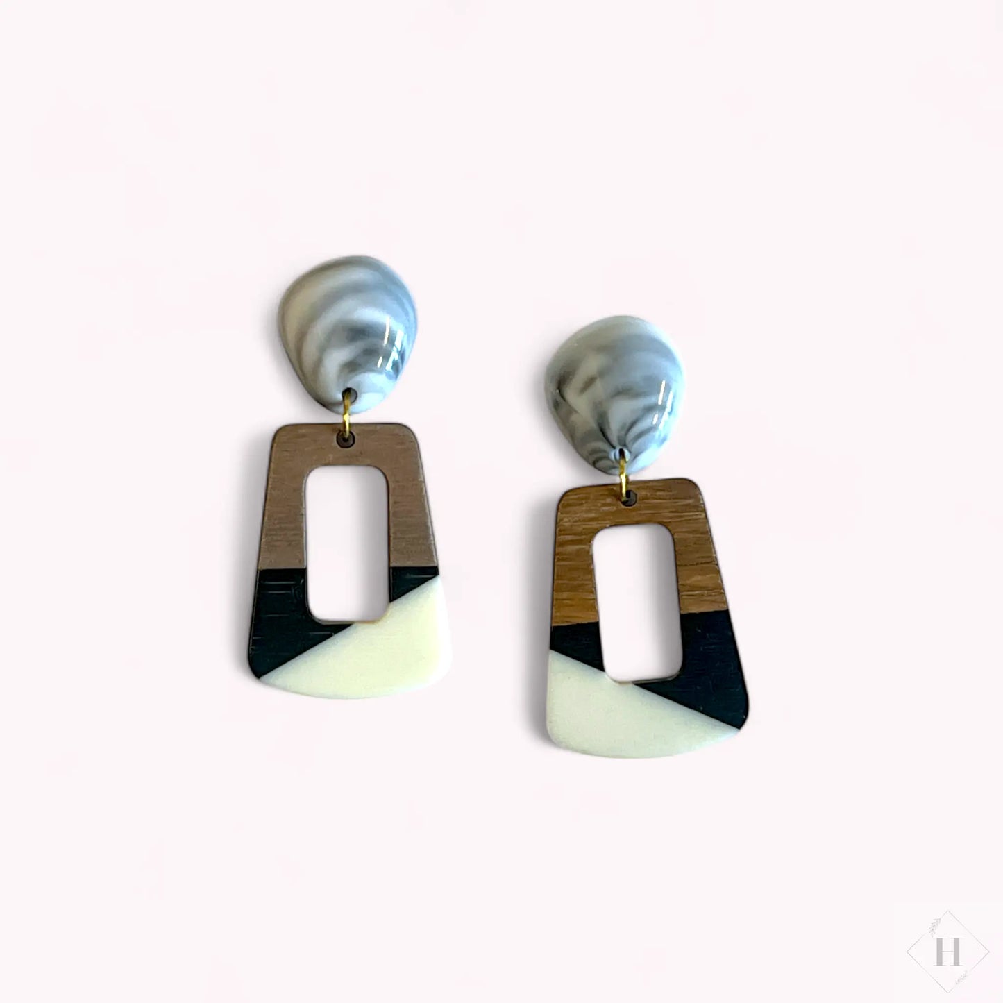 Statement ørering - træ og sort/hvid Winther Design