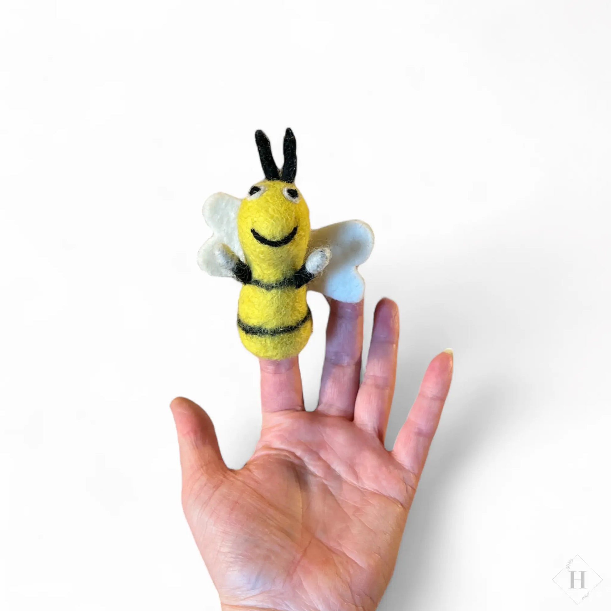 Filtet fingerdukke - Bi Their Story