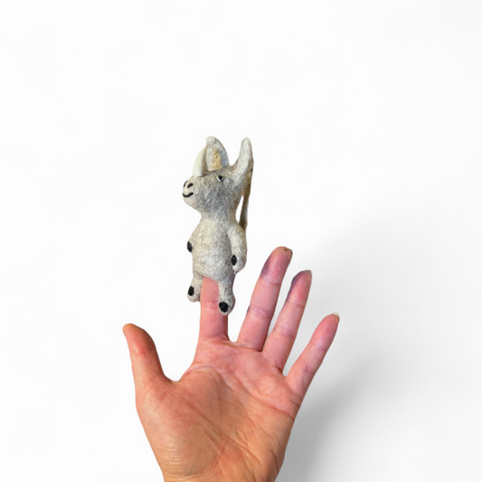 Filtet fingerdukke - Næsehorn Their Story