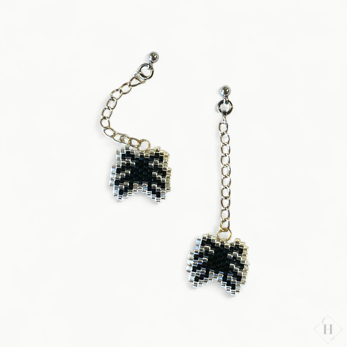 Ørering af miyuki perler - Crawling spider Sara Engel