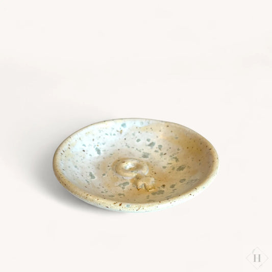 Smykkeskål i keramik - hvid kvindetegn Creatrivi