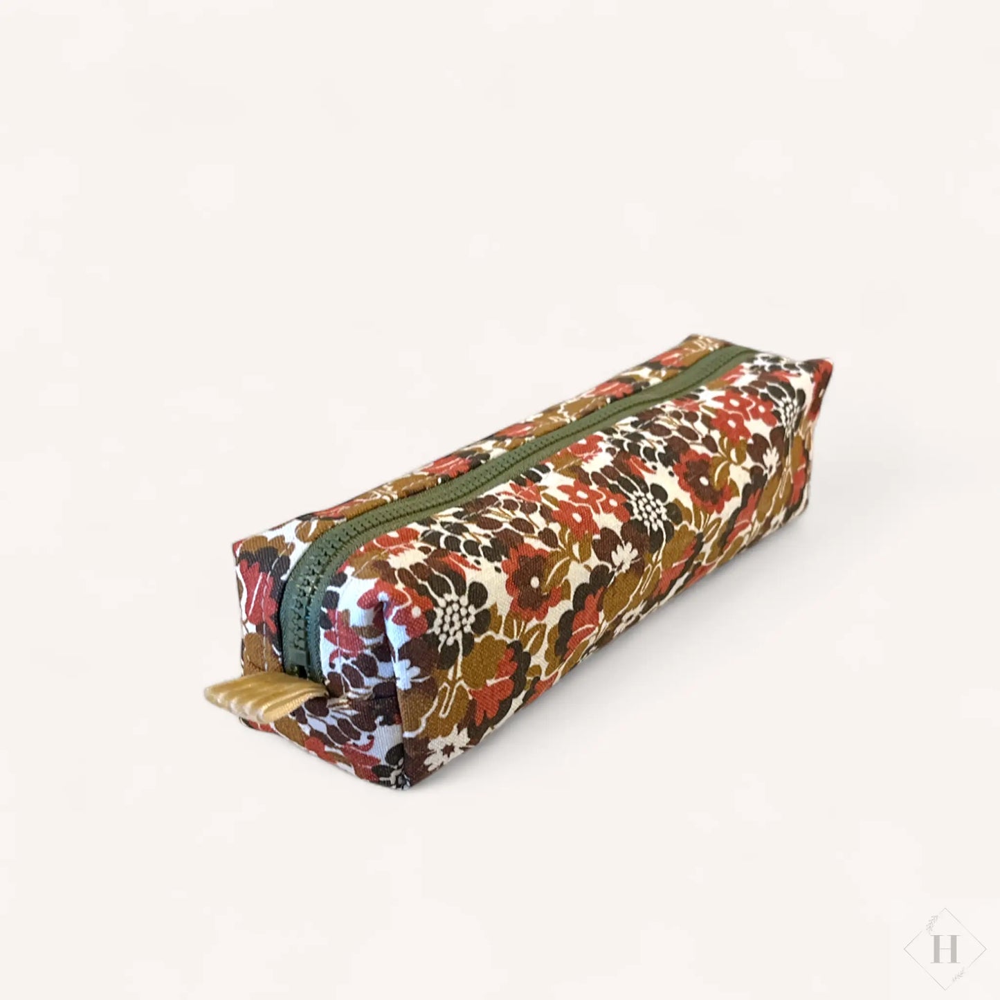 Penalhus – Retro blomster Jnortheved