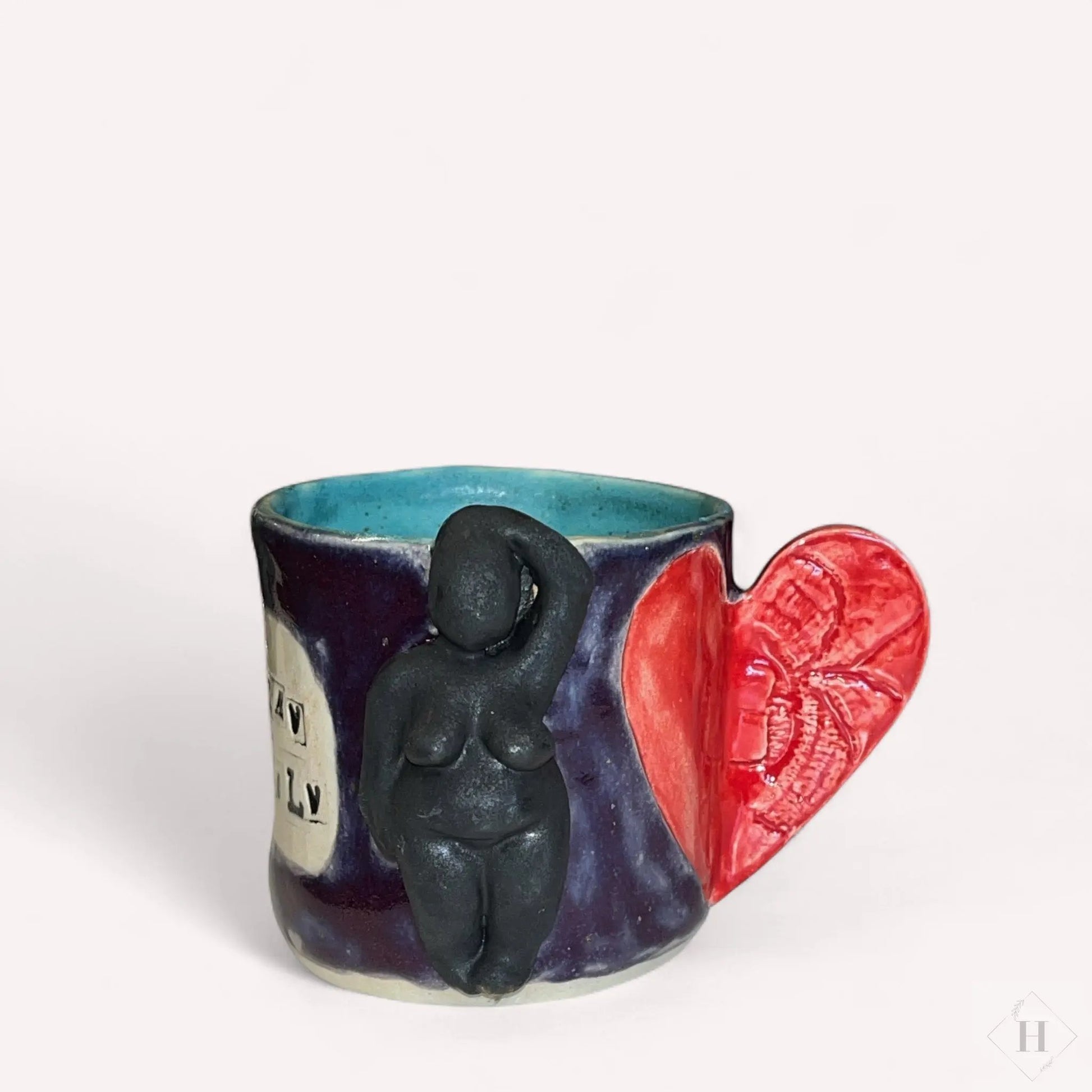 Krus med hjertehank og dame Lisbeth Børglum
